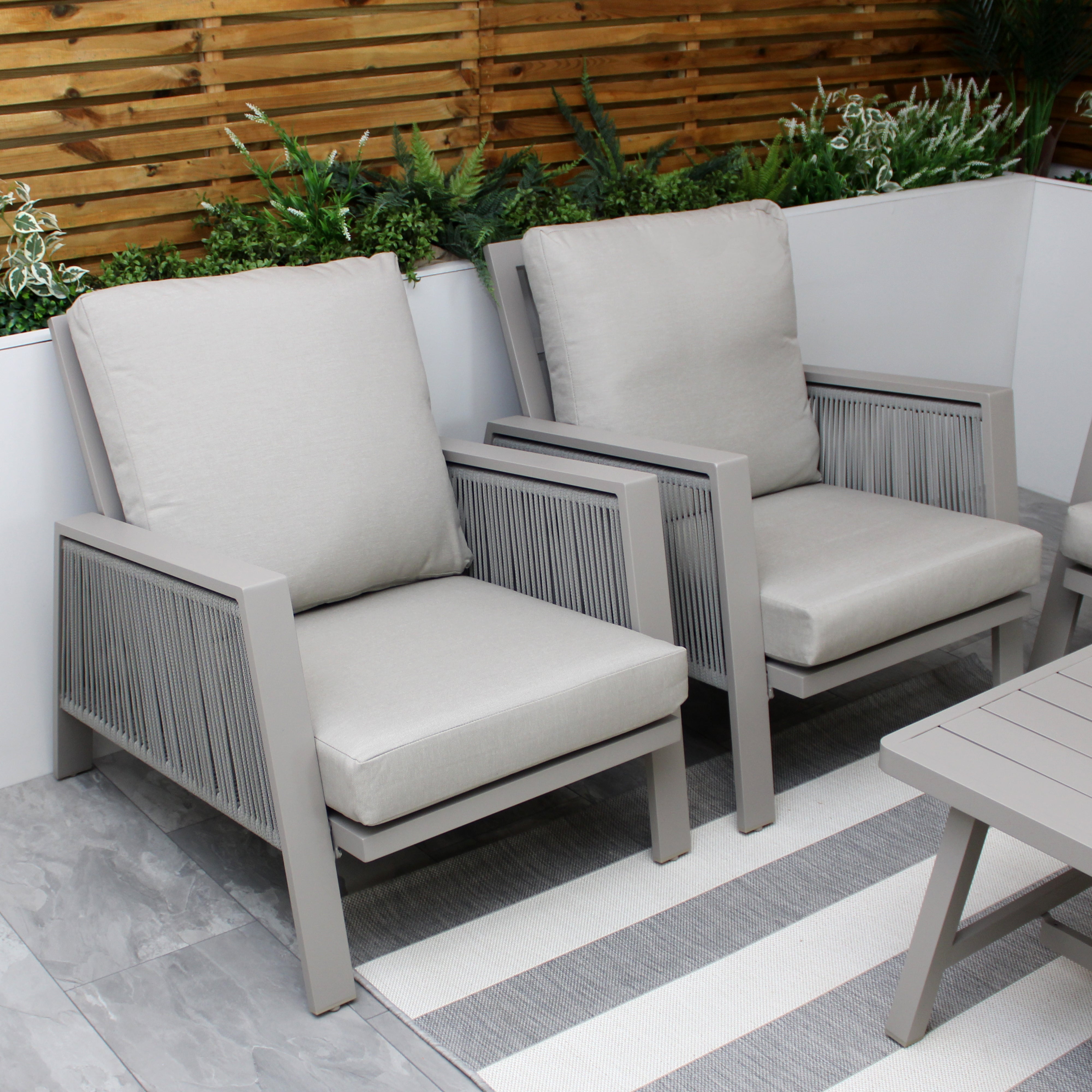 Sicily Beige Aluminium 5 Seater Sofa Set With Beige Cushions