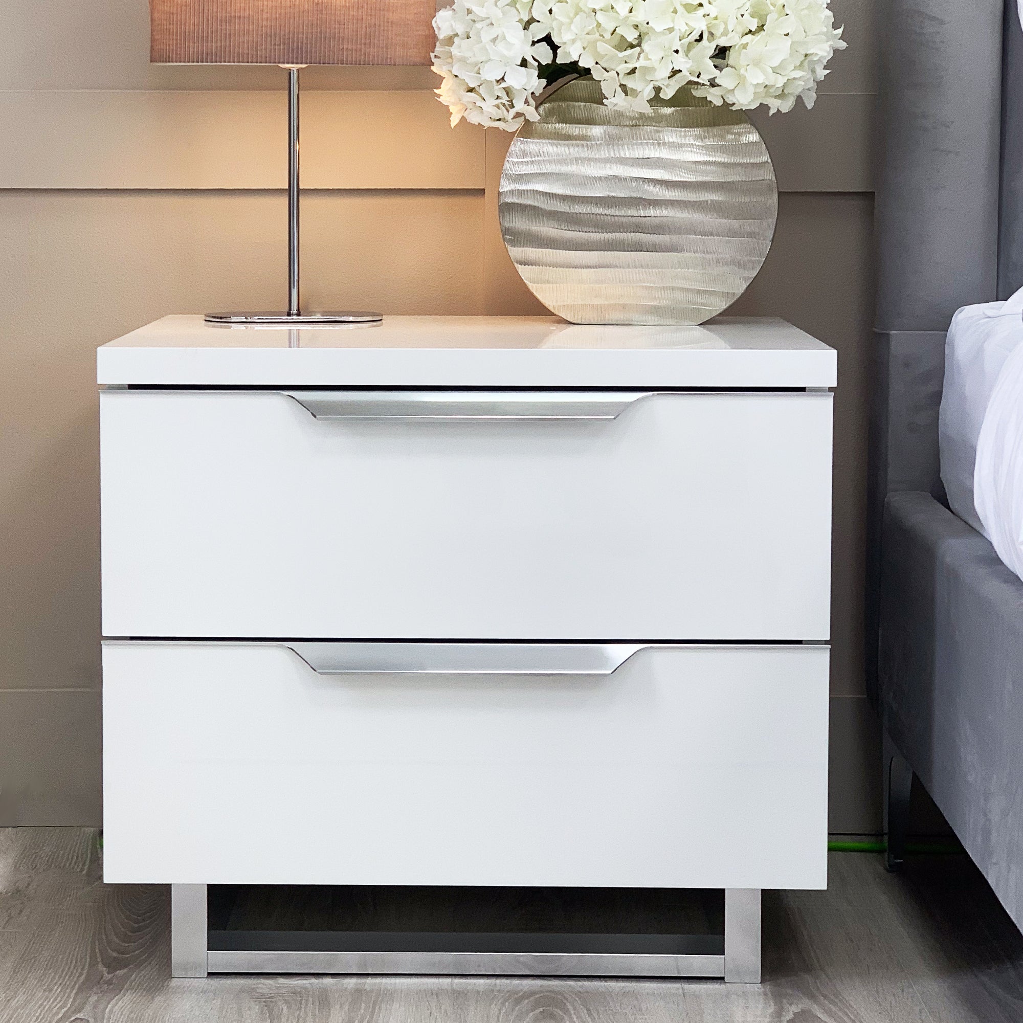 Pisa White and Silver Bedside Table